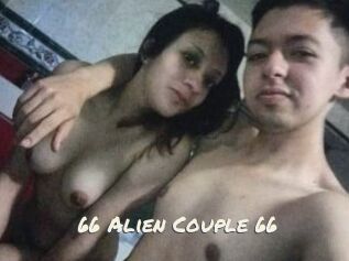 66_Alien_Couple_66