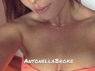 AntonellaBroke