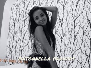 Antonnella_parkers