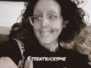 Essentricesme