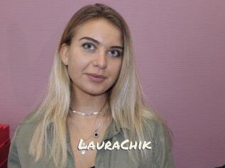 LauraChik