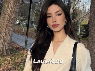 Laura200