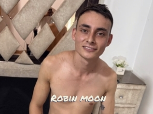 Robin_moon