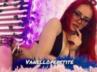 Vanellopepetite